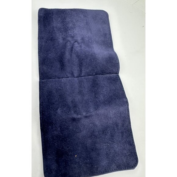 Burberrys of London Nova Check Clip On Earrings with Branded Dust Bag - Picture 14 of 14